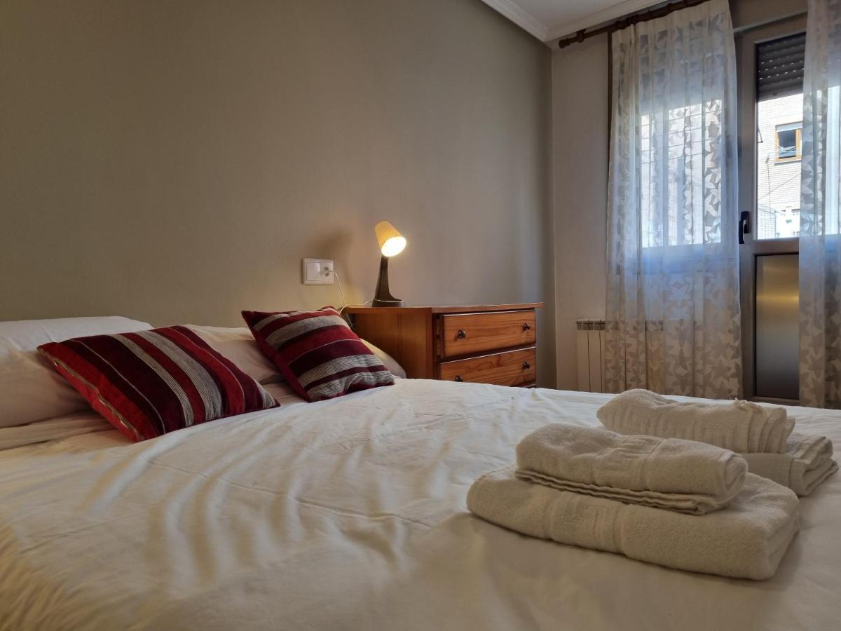 157a Apartamento Centrico Con Patio Apartment *